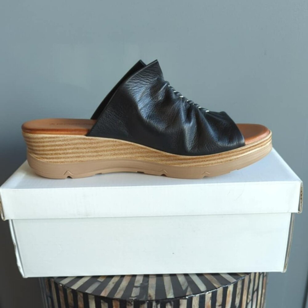 Roamers Edith Sandals